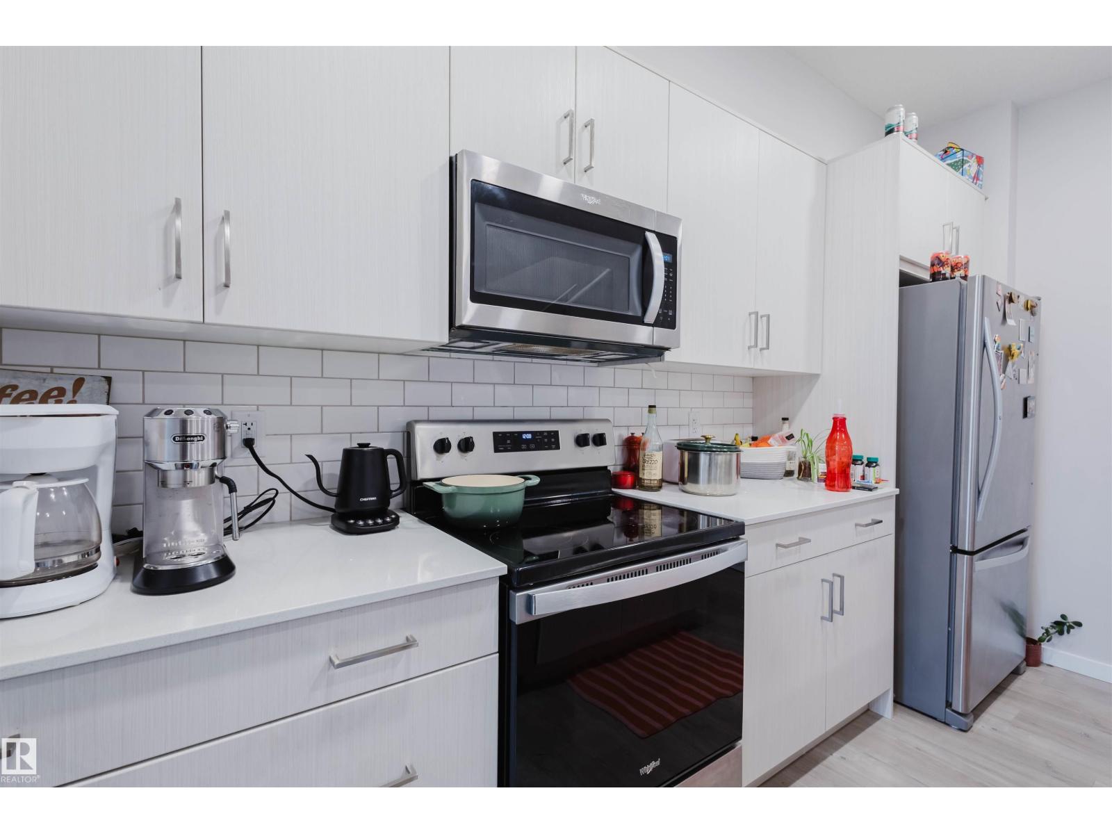 8149 226A ST NW - 13