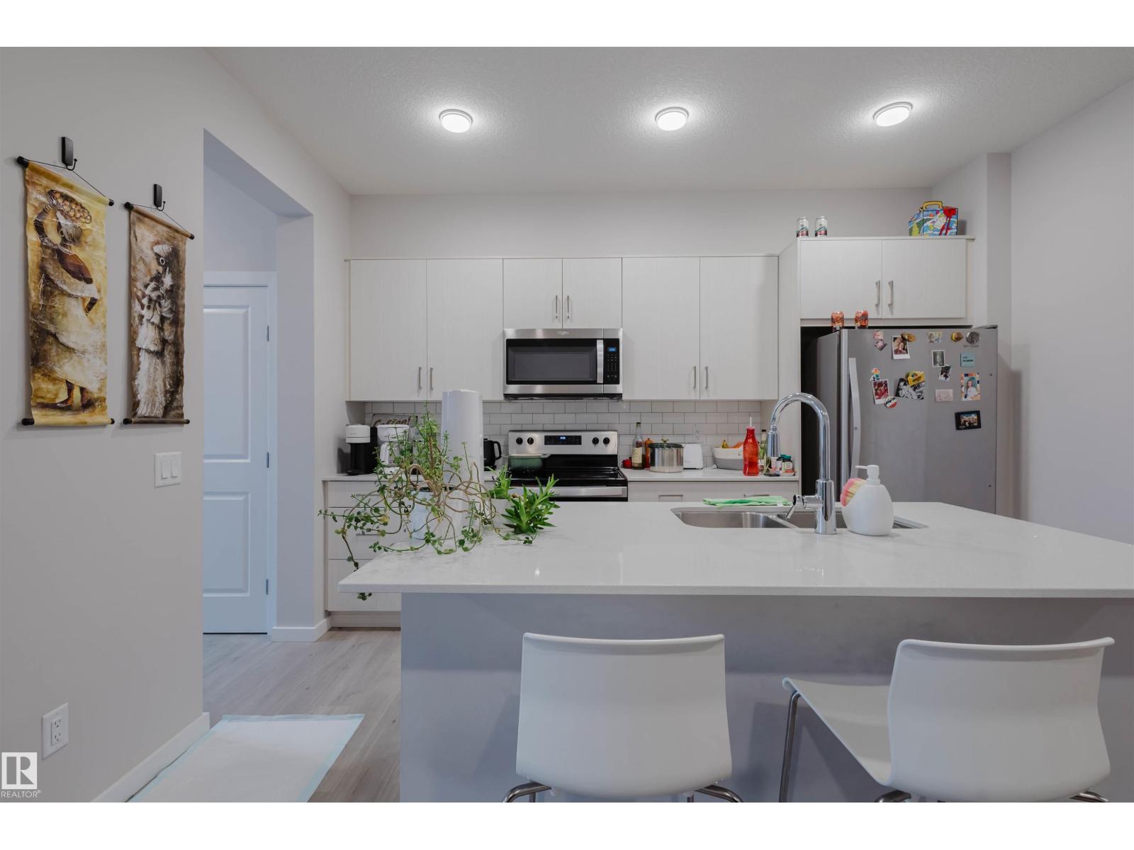 8149 226A ST NW - 11