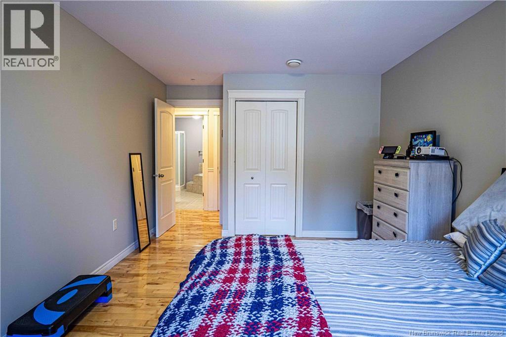 #213 225 Serenity Lane - 19