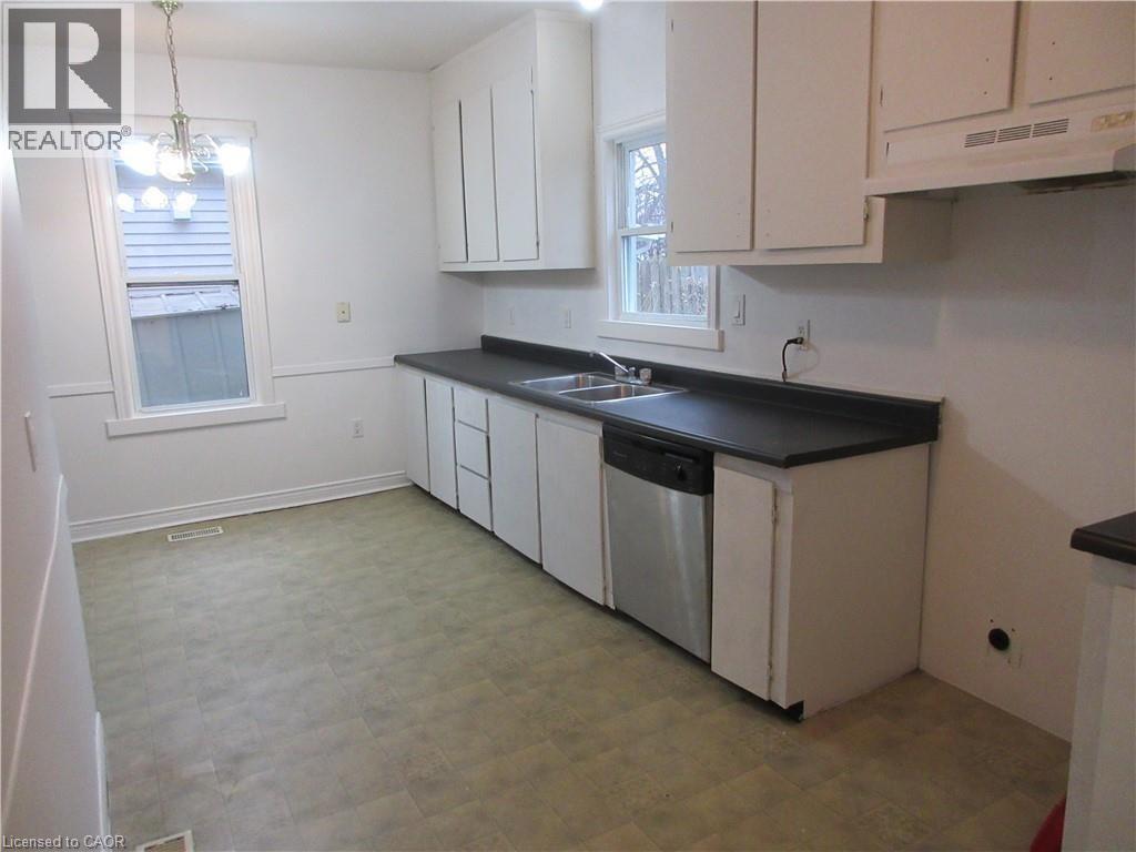 713 CEDAR Street, Dunnville, Ontario, N1A2J9 — Photo 17