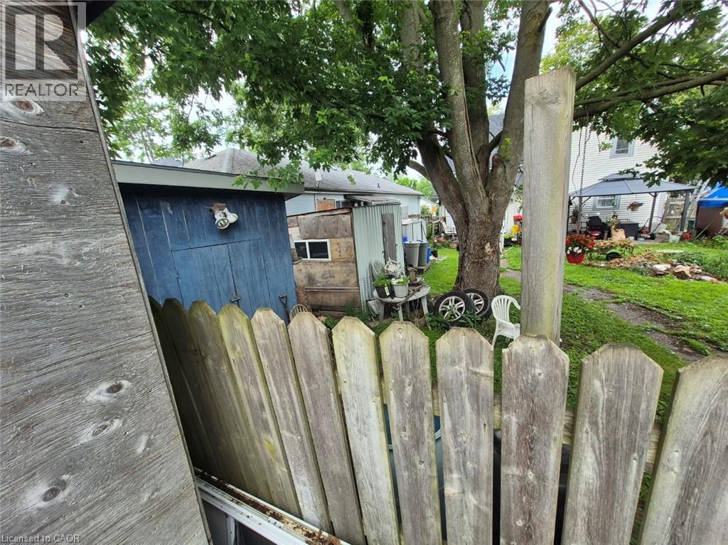 713 CEDAR Street, Dunnville, Ontario, N1A2J9 — Photo 10
