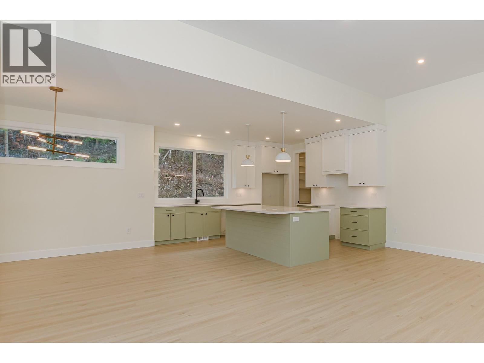 2504 Fox Glen Way Lot# 11 - 39