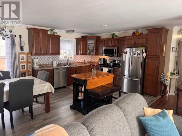 14B Trail Avenue - 9
