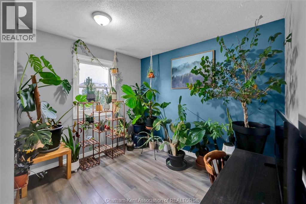 20 Phair CRESCENT - 27