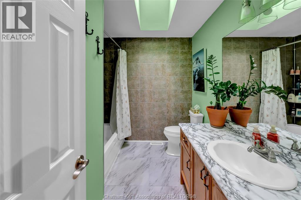 20 Phair CRESCENT - 30