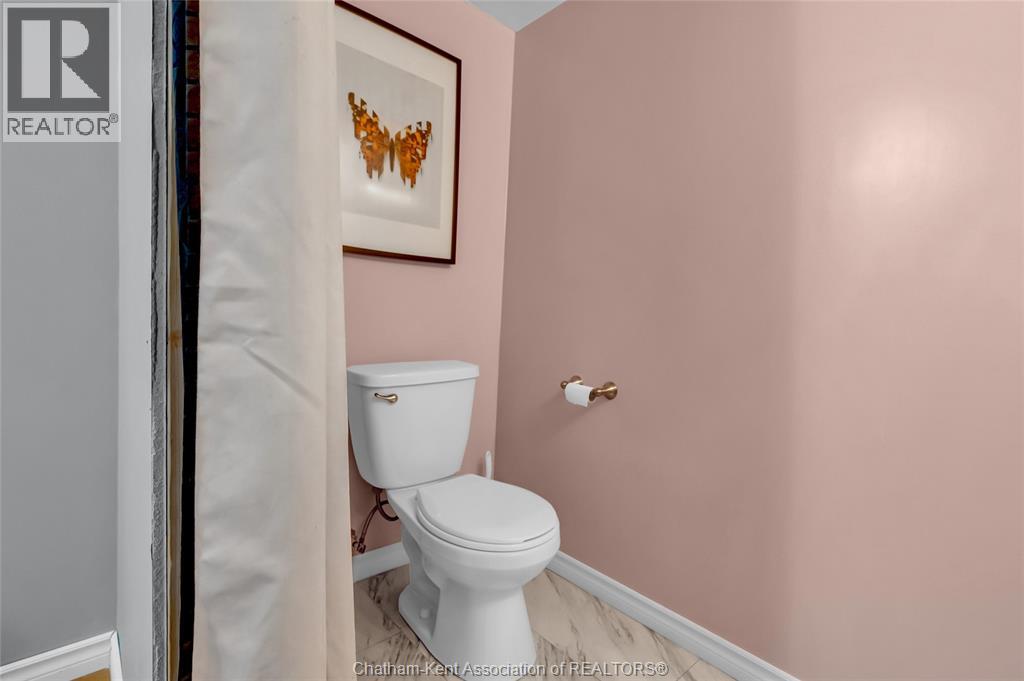 20 Phair CRESCENT - 38