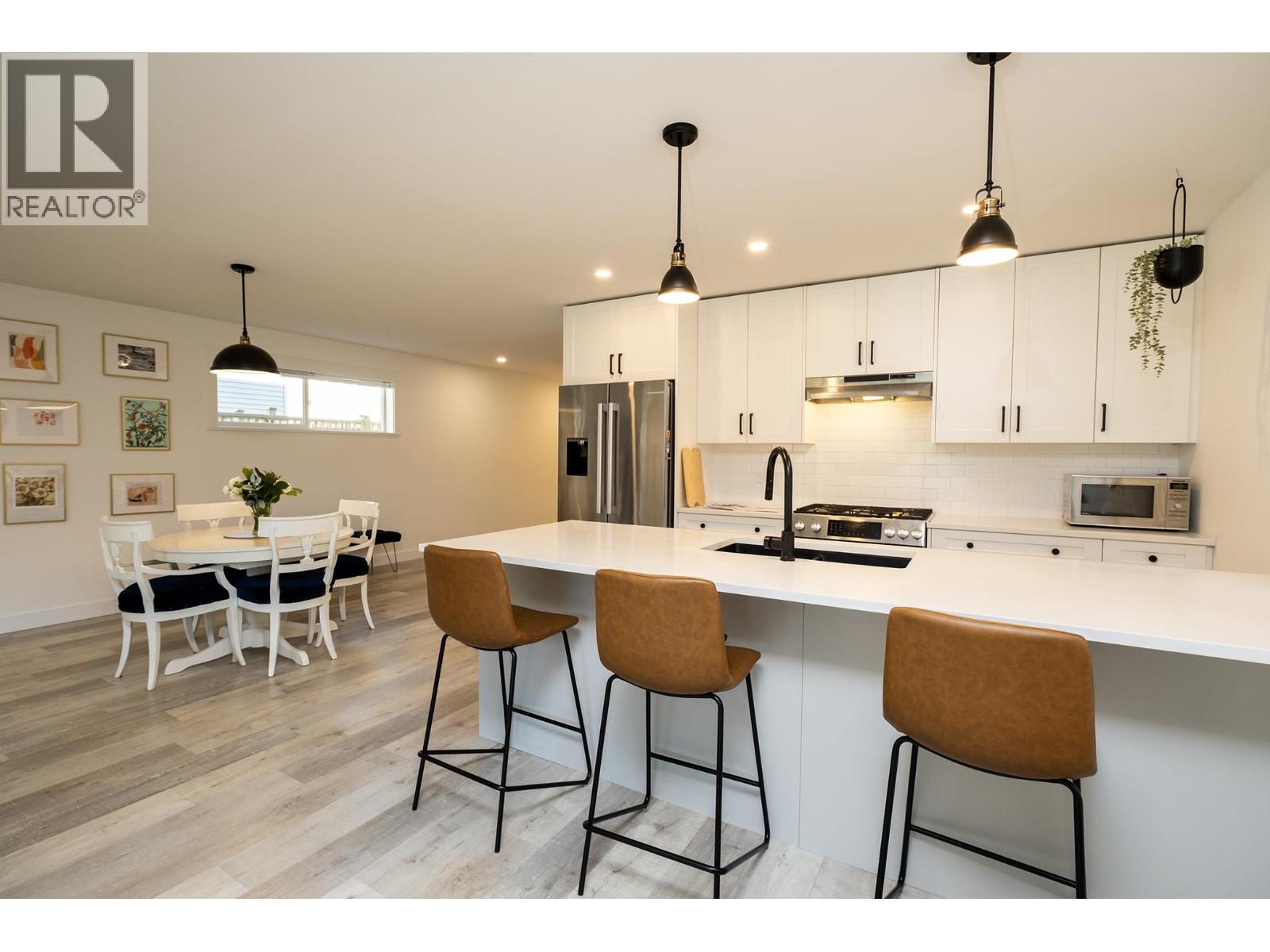 1078 CELIA CRESCENT, Gibsons