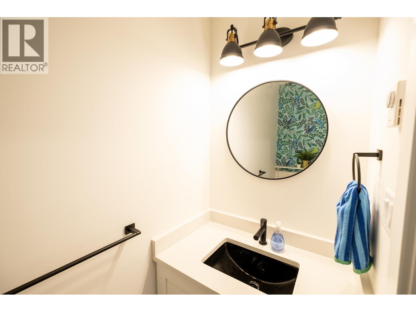 1078 CELIA CRESCENT, Gibsons