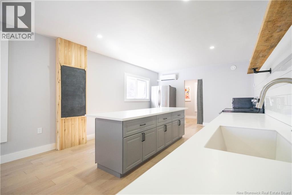 208-210 KING ST EAST - 29