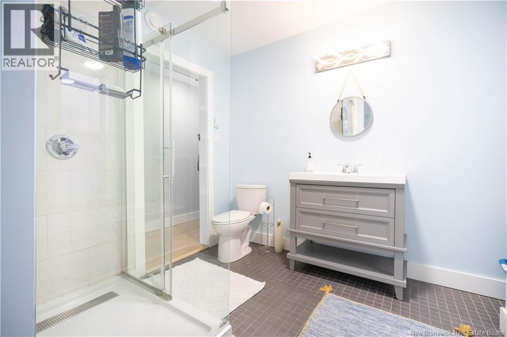 208-210 KING ST EAST - 38