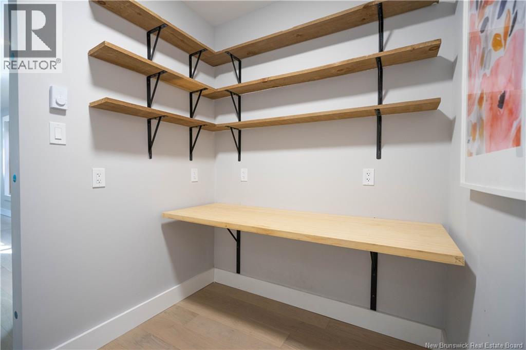 208-210 KING ST EAST - 32