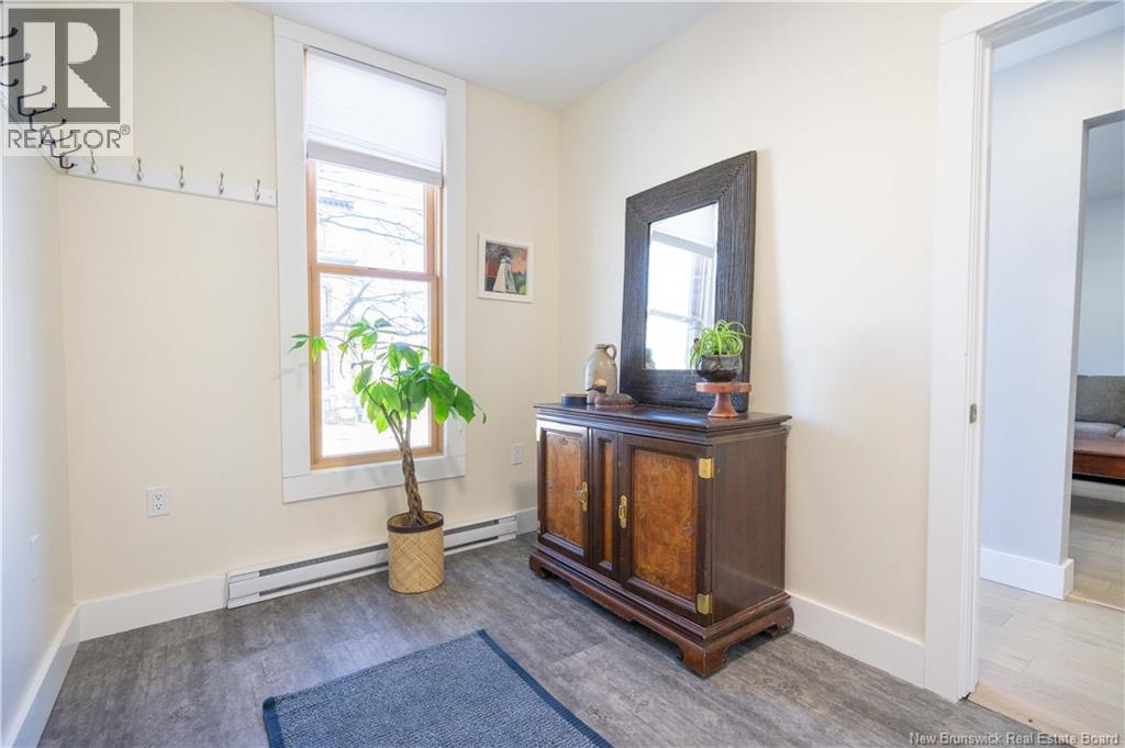 208-210 KING ST EAST - 22