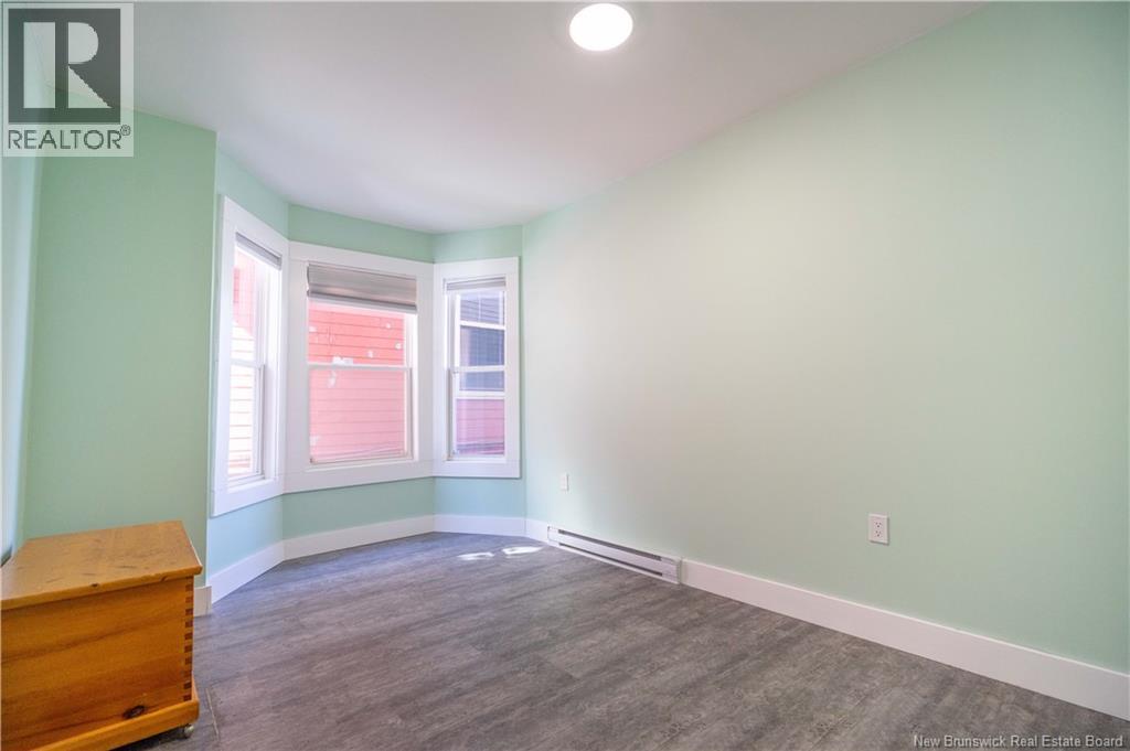 208-210 KING ST EAST - 35