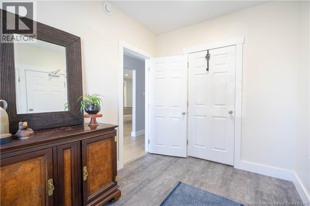 208-210 KING ST EAST - 23