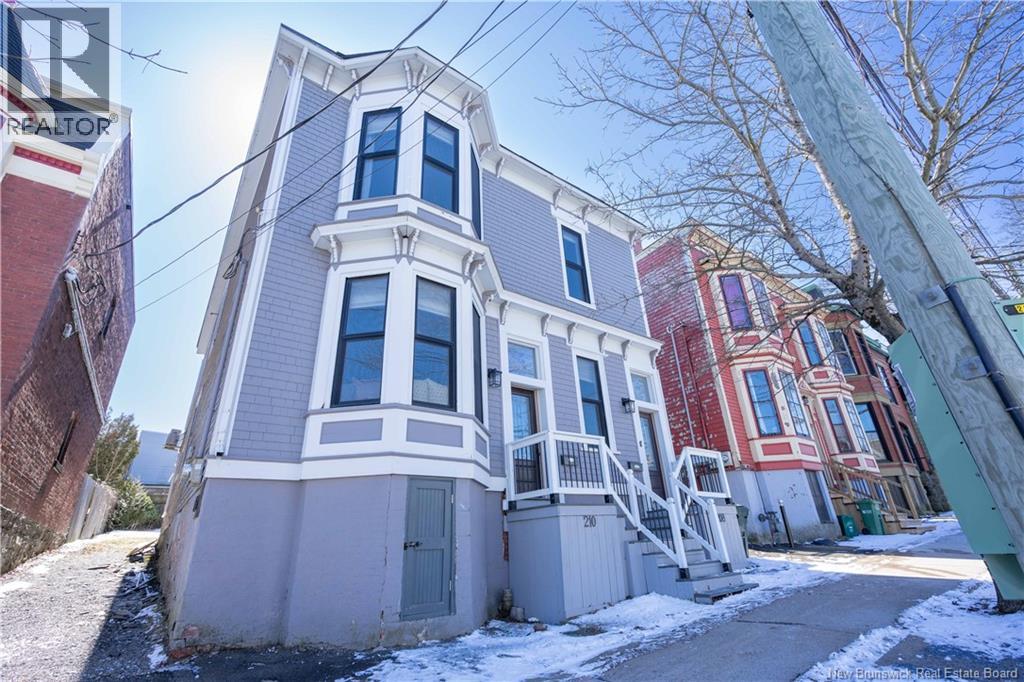 208-210 KING ST EAST - 46