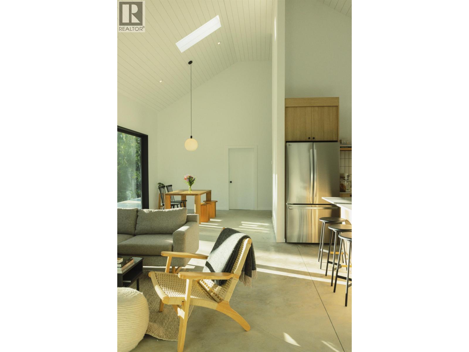 13801 LEE ROAD, Pender Harbour