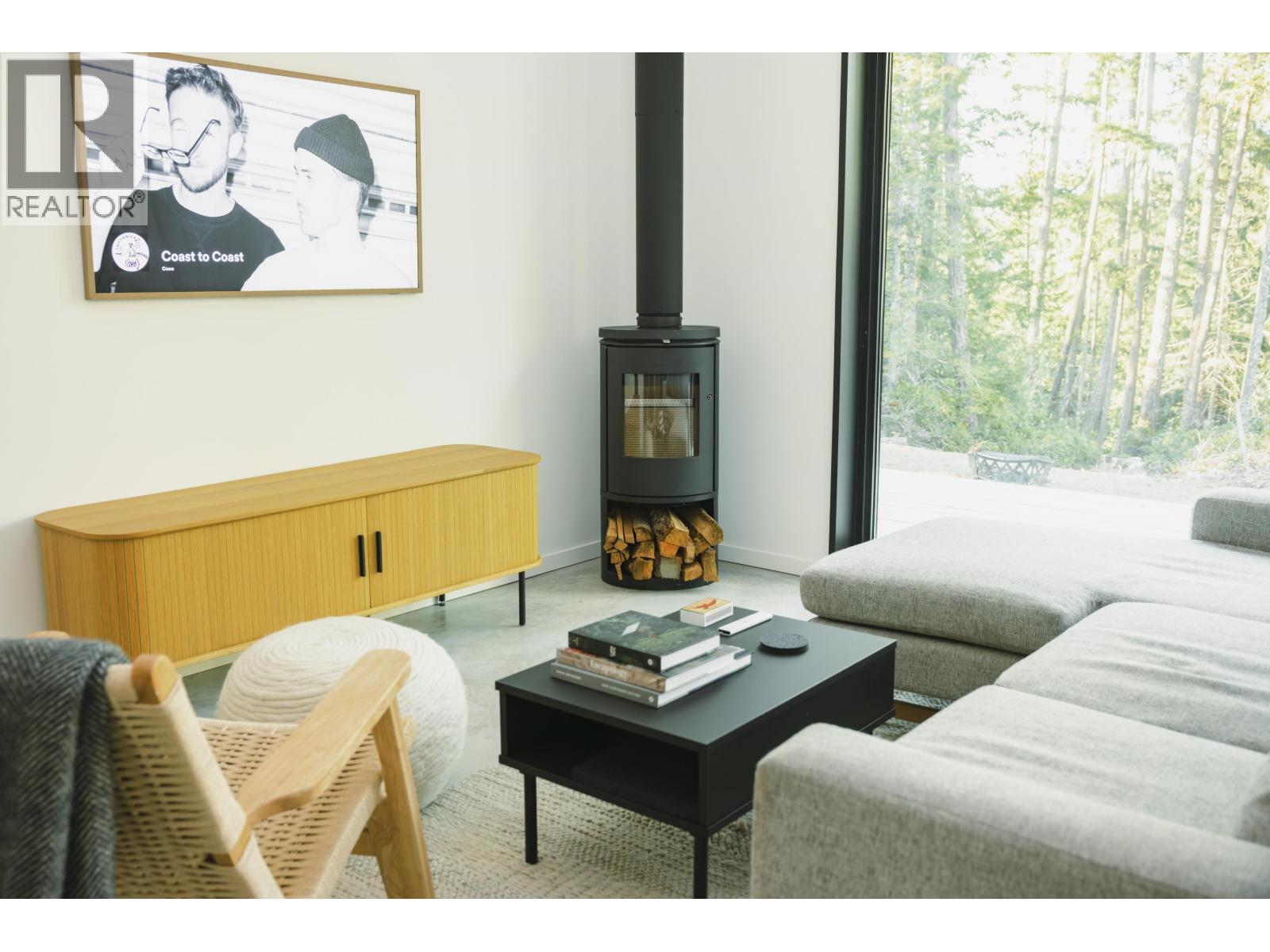 13801 LEE ROAD, Pender Harbour