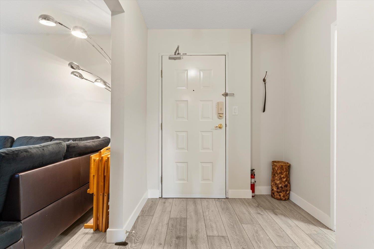 303 32070 PEARDONVILLE Road - photo 2