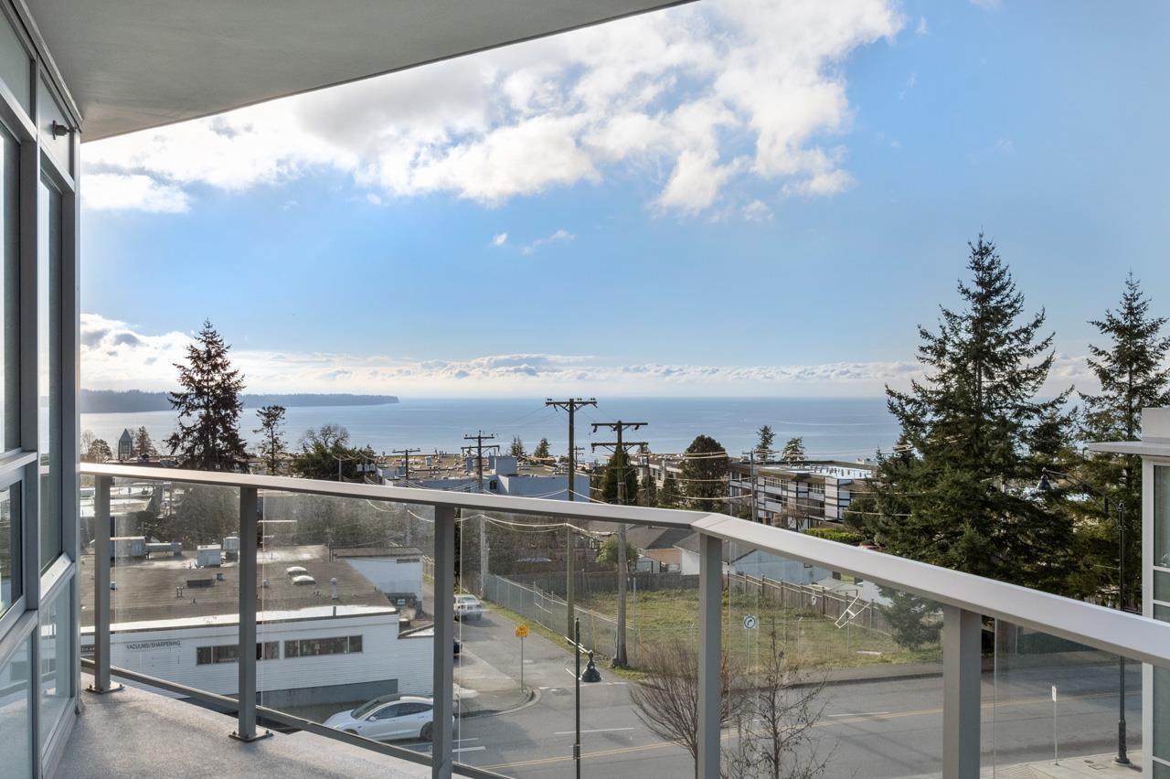 408 1441 JOHNSTON ROAD, White Rock