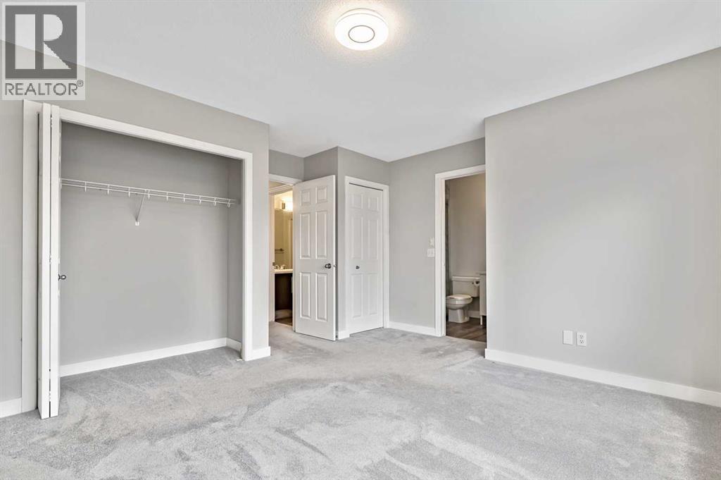 Single Family House for Sale in  Everglen Rise SW Evergreen Calgary 