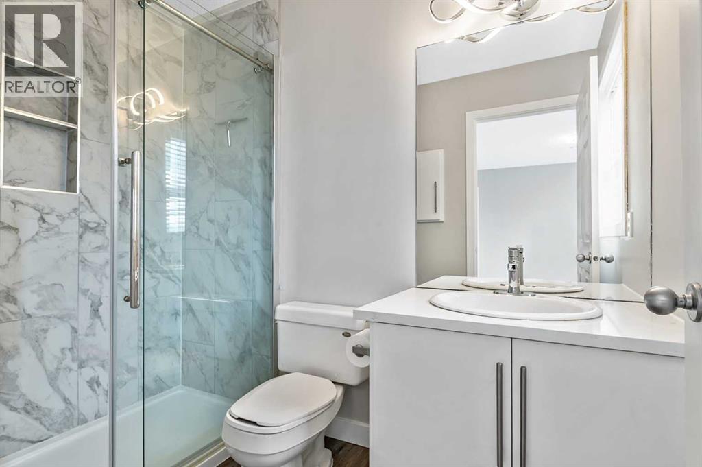 Single Family House for Sale in  Everglen Rise SW Evergreen Calgary 