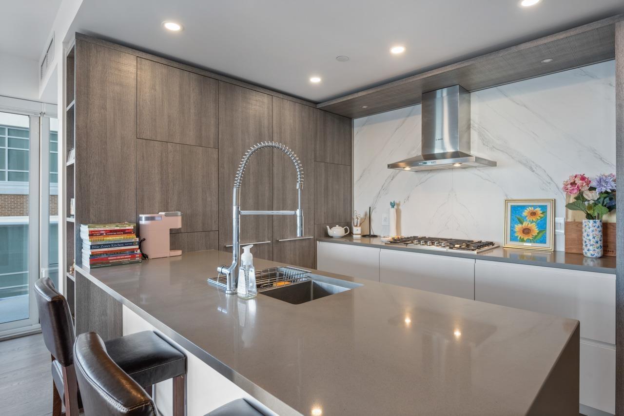 408 1441 JOHNSTON ROAD, White Rock