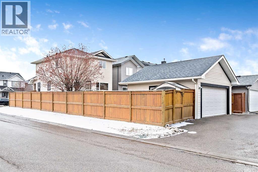 Single Family House for Sale in  Everglen Rise SW Evergreen Calgary 