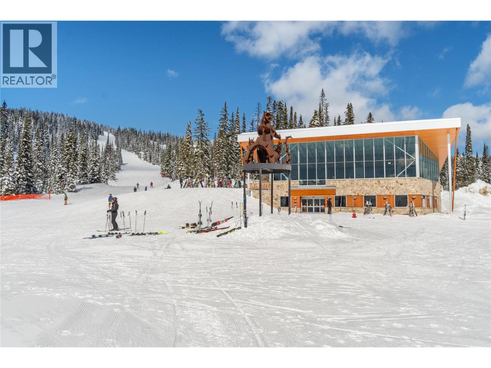  4 Black Forest Road, Big White