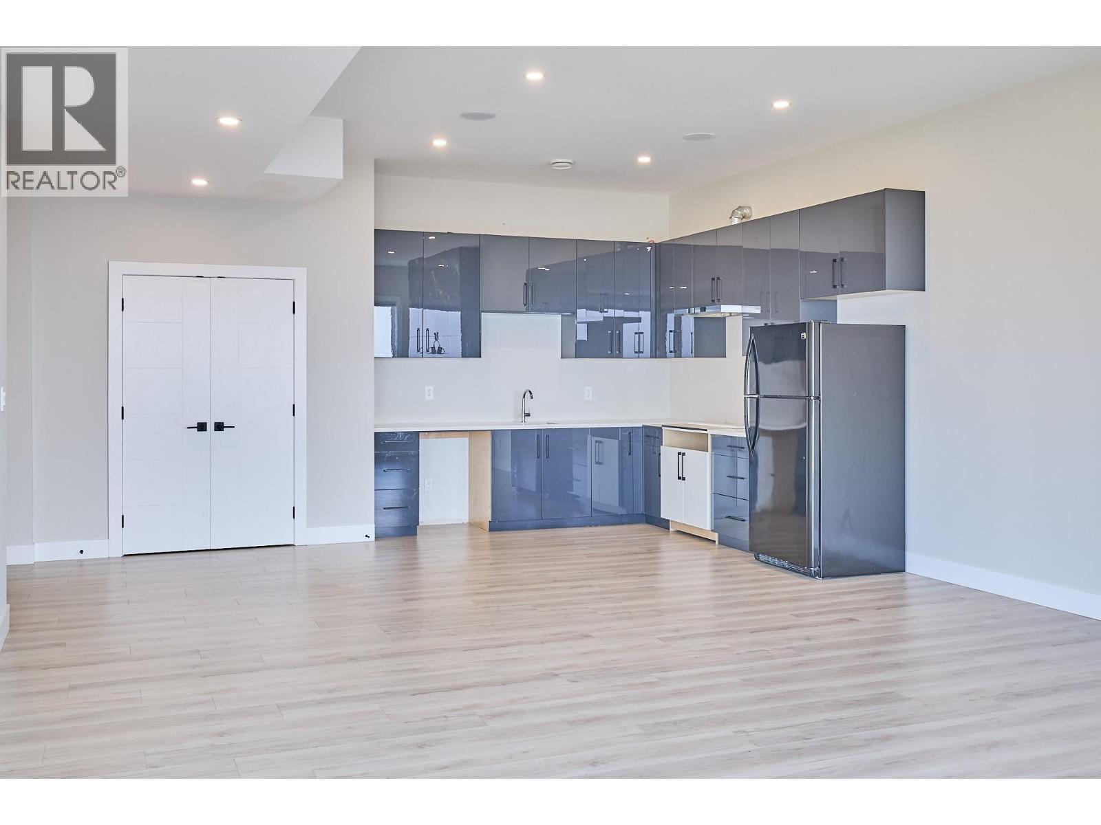 2264 Lavetta Drive, Kelowna