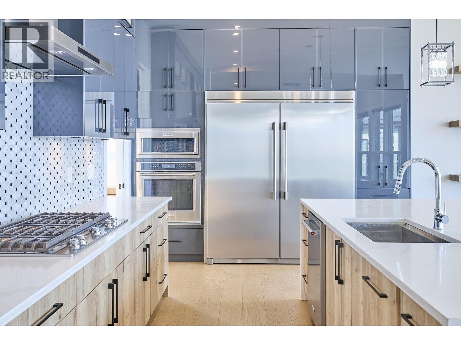 2264 Lavetta Drive, Kelowna