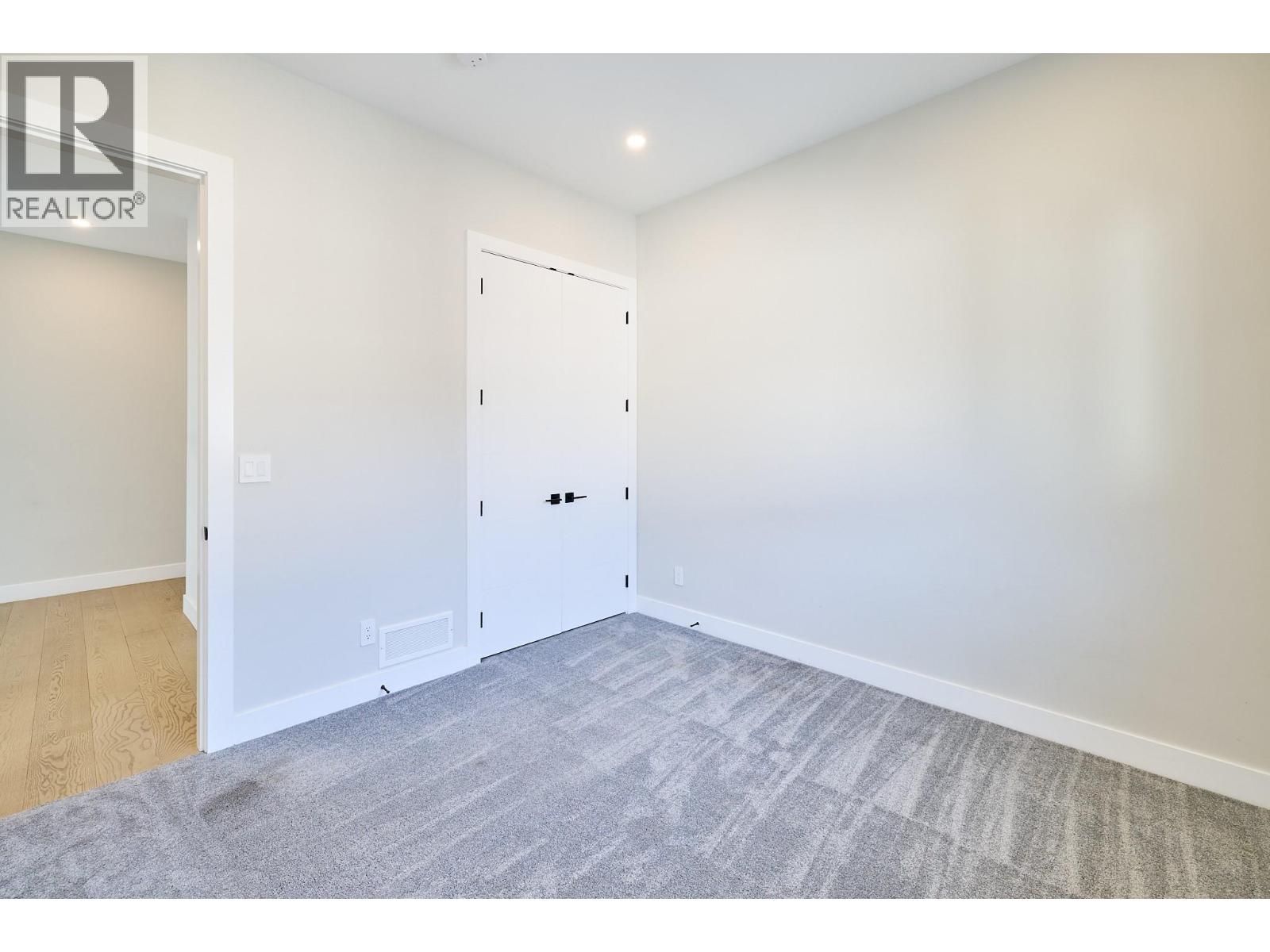 2264 Lavetta Drive, Kelowna