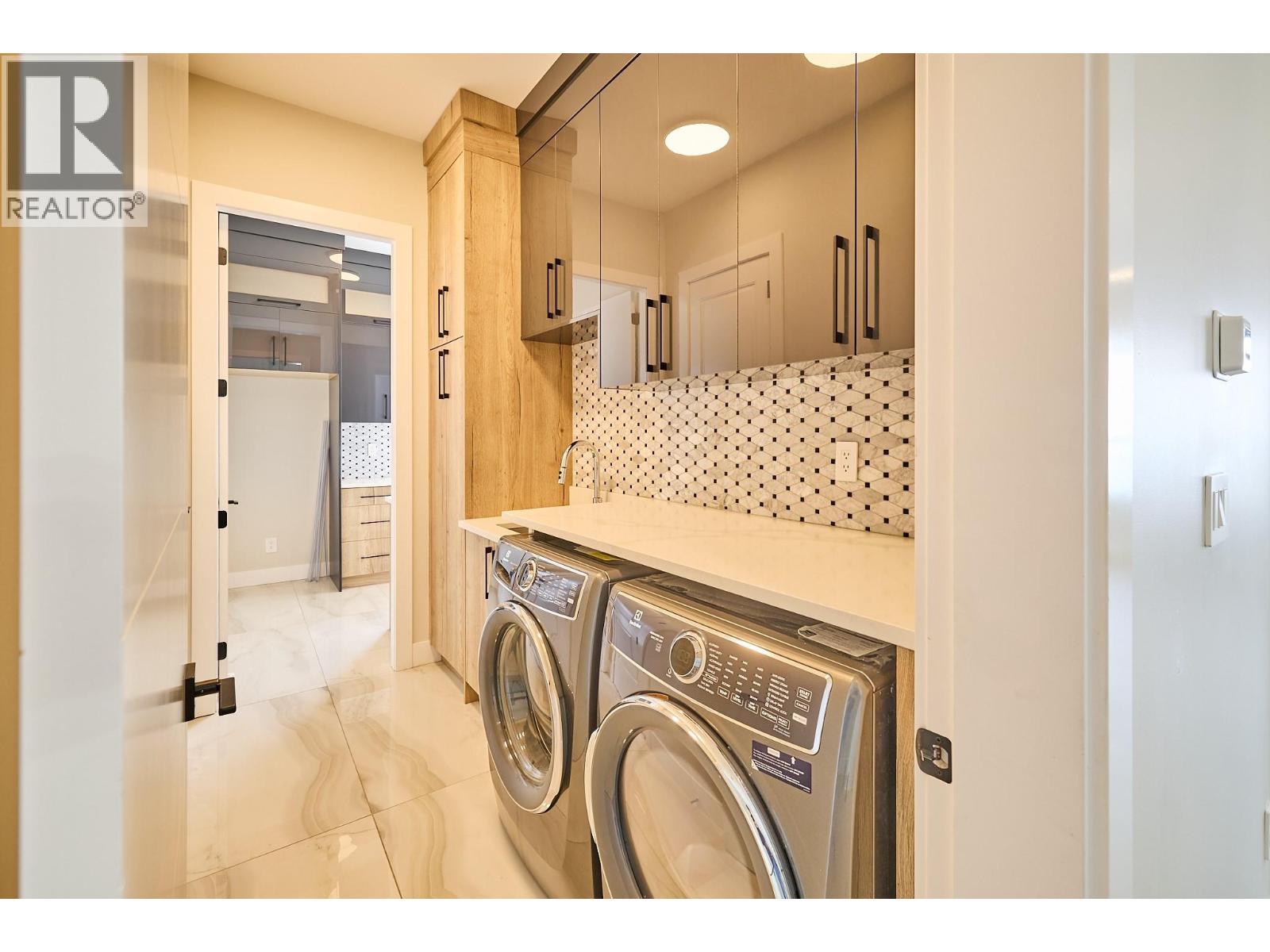 2264 Lavetta Drive, Kelowna