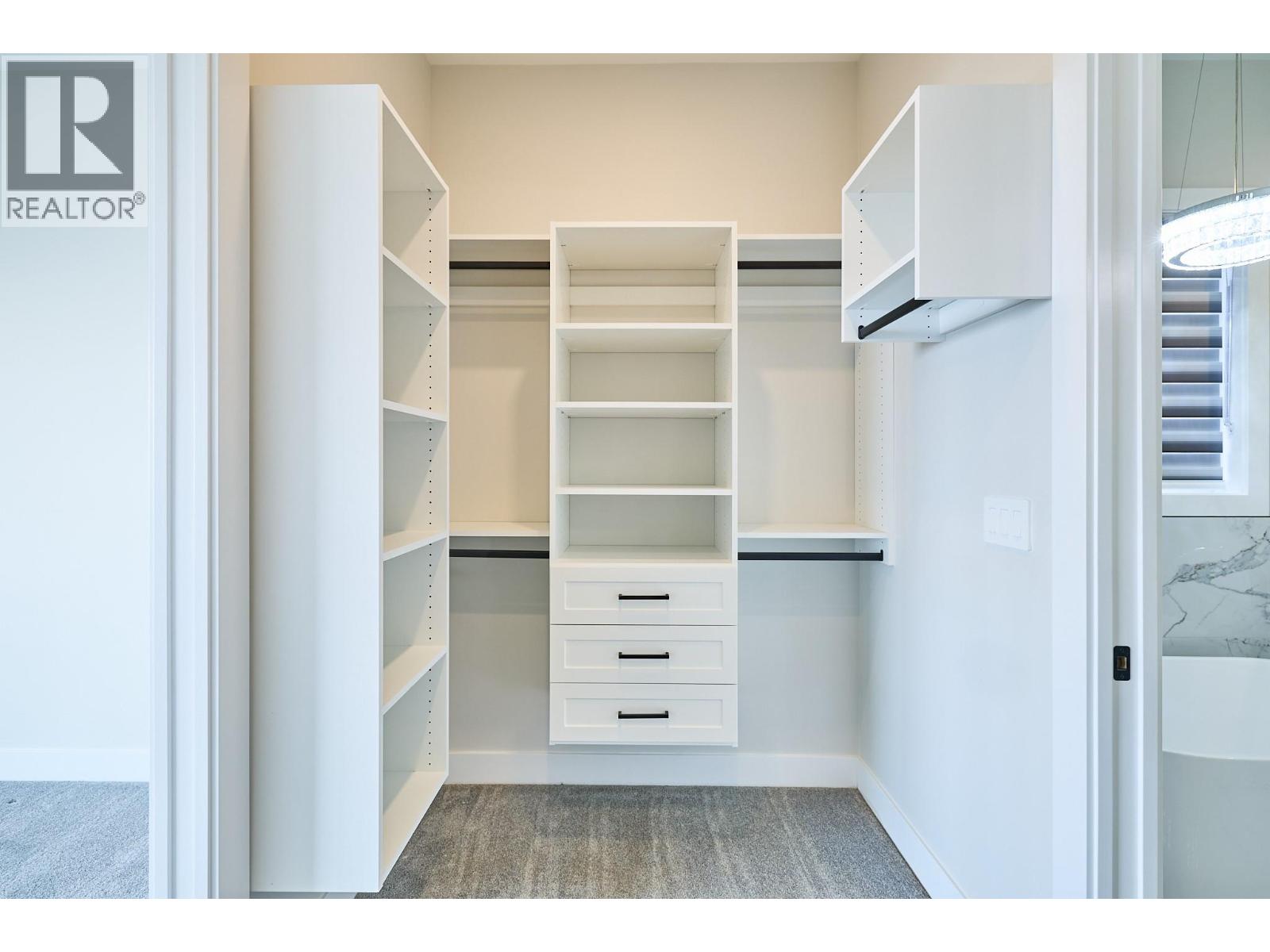 2264 Lavetta Drive, Kelowna