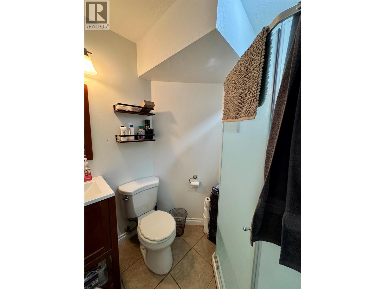 1548 110 AVENUE - 11