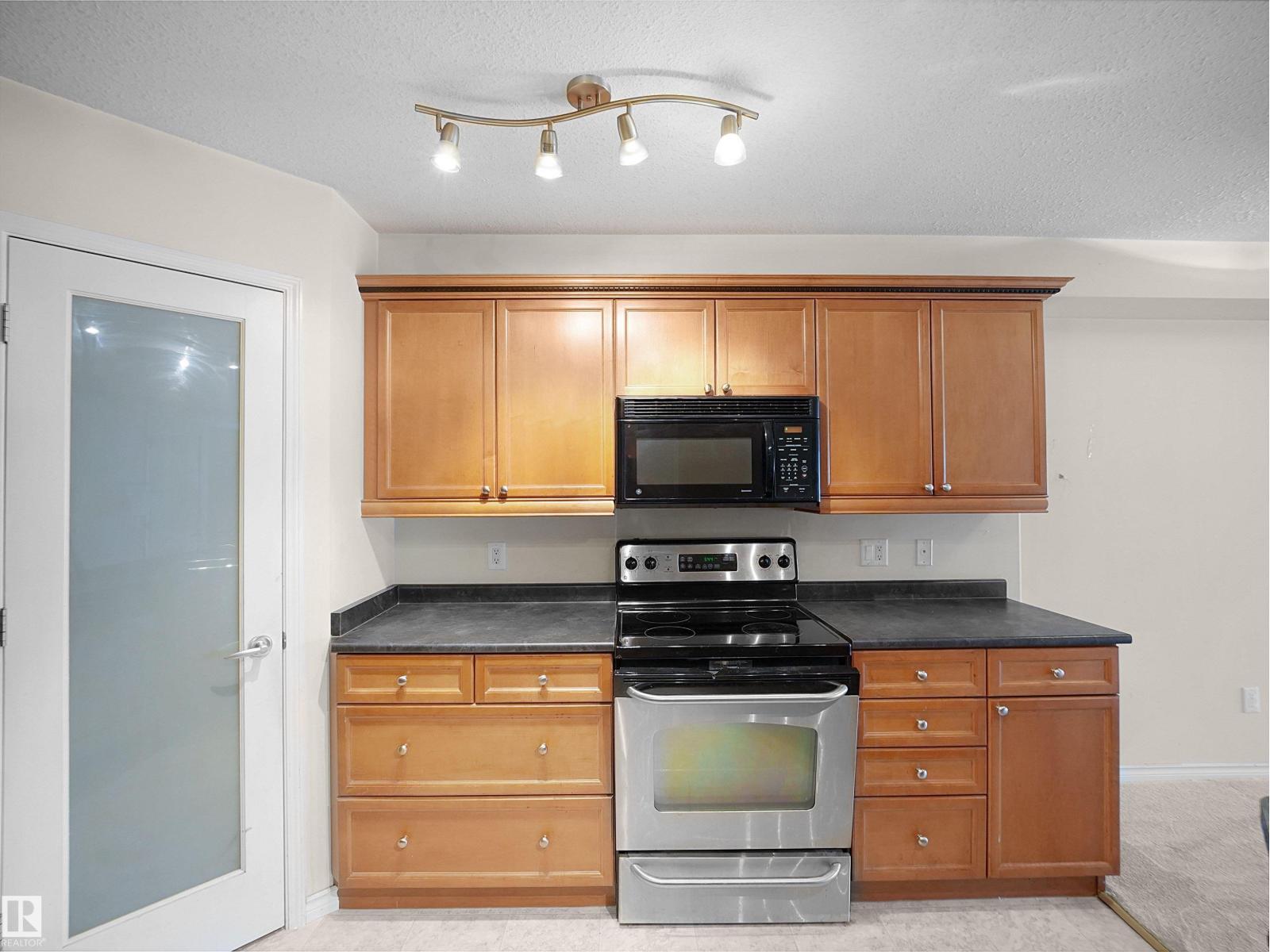 #225 7510 89 ST NW NW, Edmonton