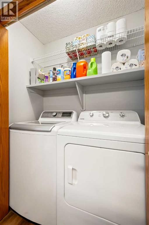 Single Family House for Sale in  Hawkland Place NW Hawkwood Calgary 