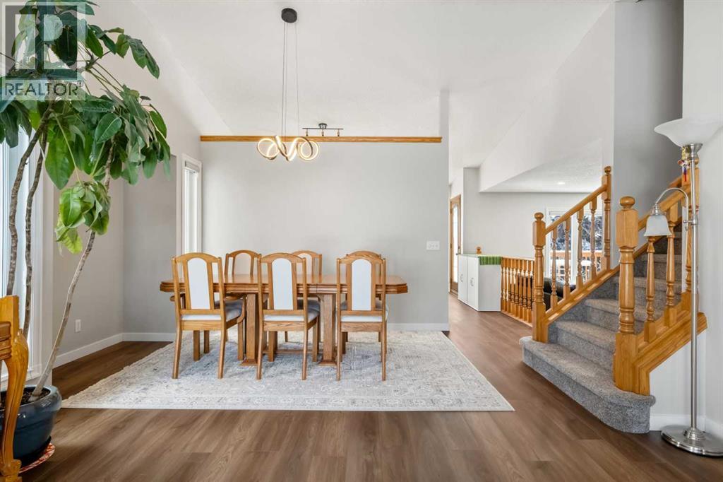 Single Family House for Sale in  Hawkland Place NW Hawkwood Calgary 