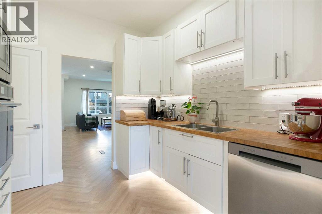 Single Family House for Sale in   Avenue SE Ramsay Calgary 