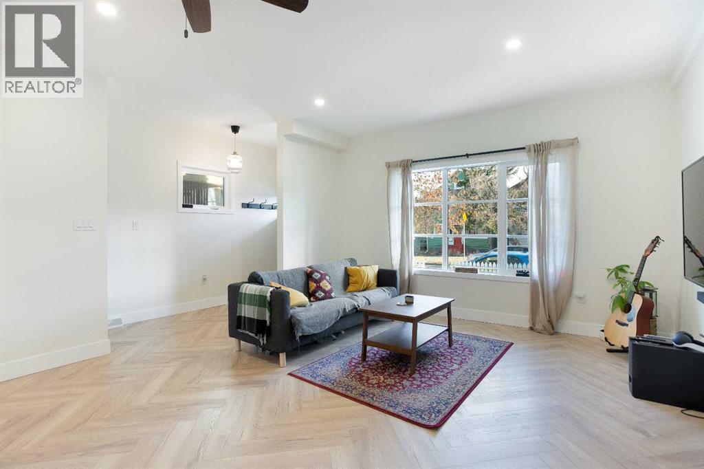 Single Family House for Sale in   Avenue SE Ramsay Calgary 