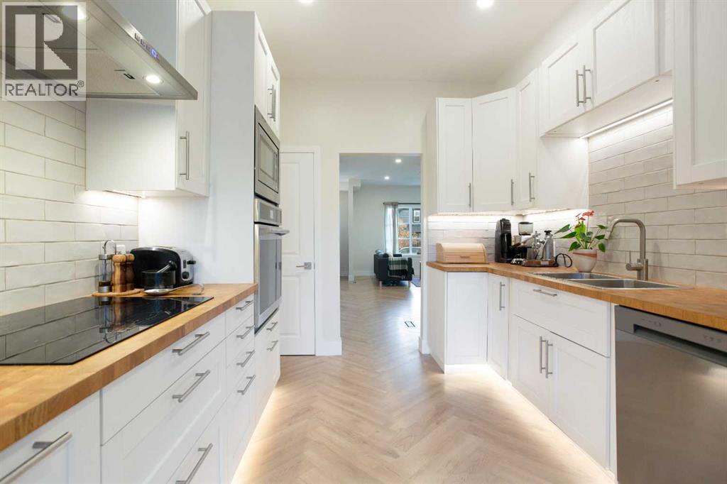 Single Family House for Sale in   Avenue SE Ramsay Calgary 