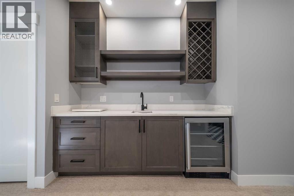 Single Family House for Sale in   Street SW Shaganappi Calgary 