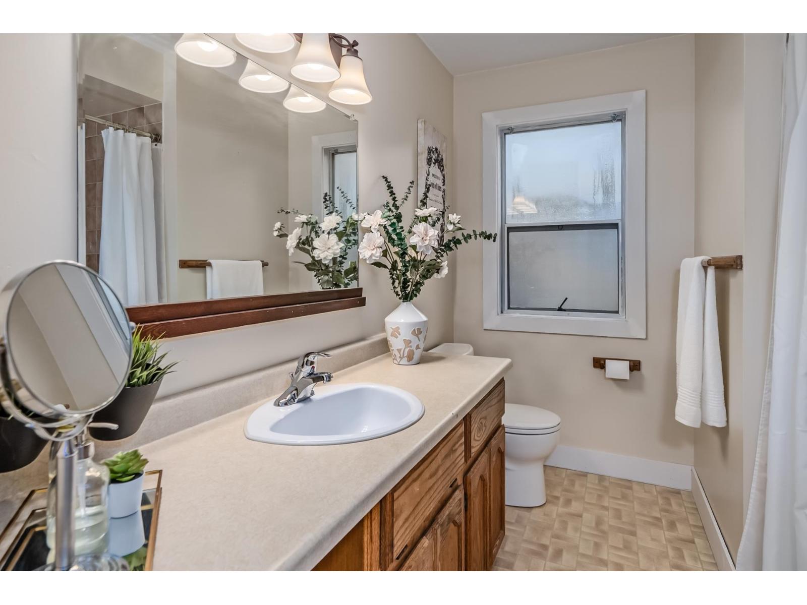 8442 HARMS STREET, Mission