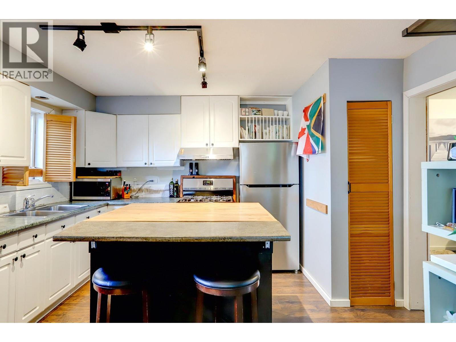 1703 33 Street, Vernon