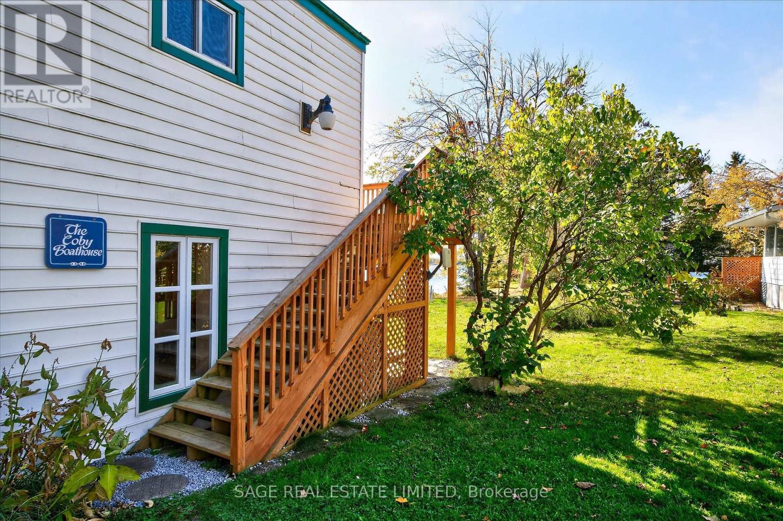 33 NORTH WATER STREET - 34