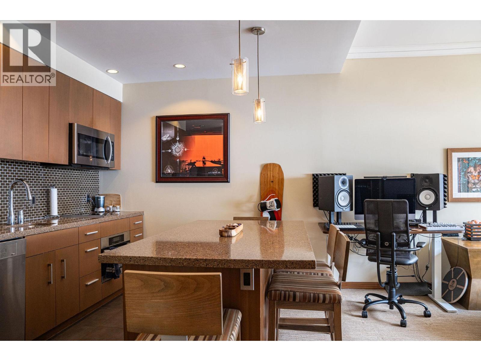 2950 Camozzi Road Unit# 1317, Revelstoke