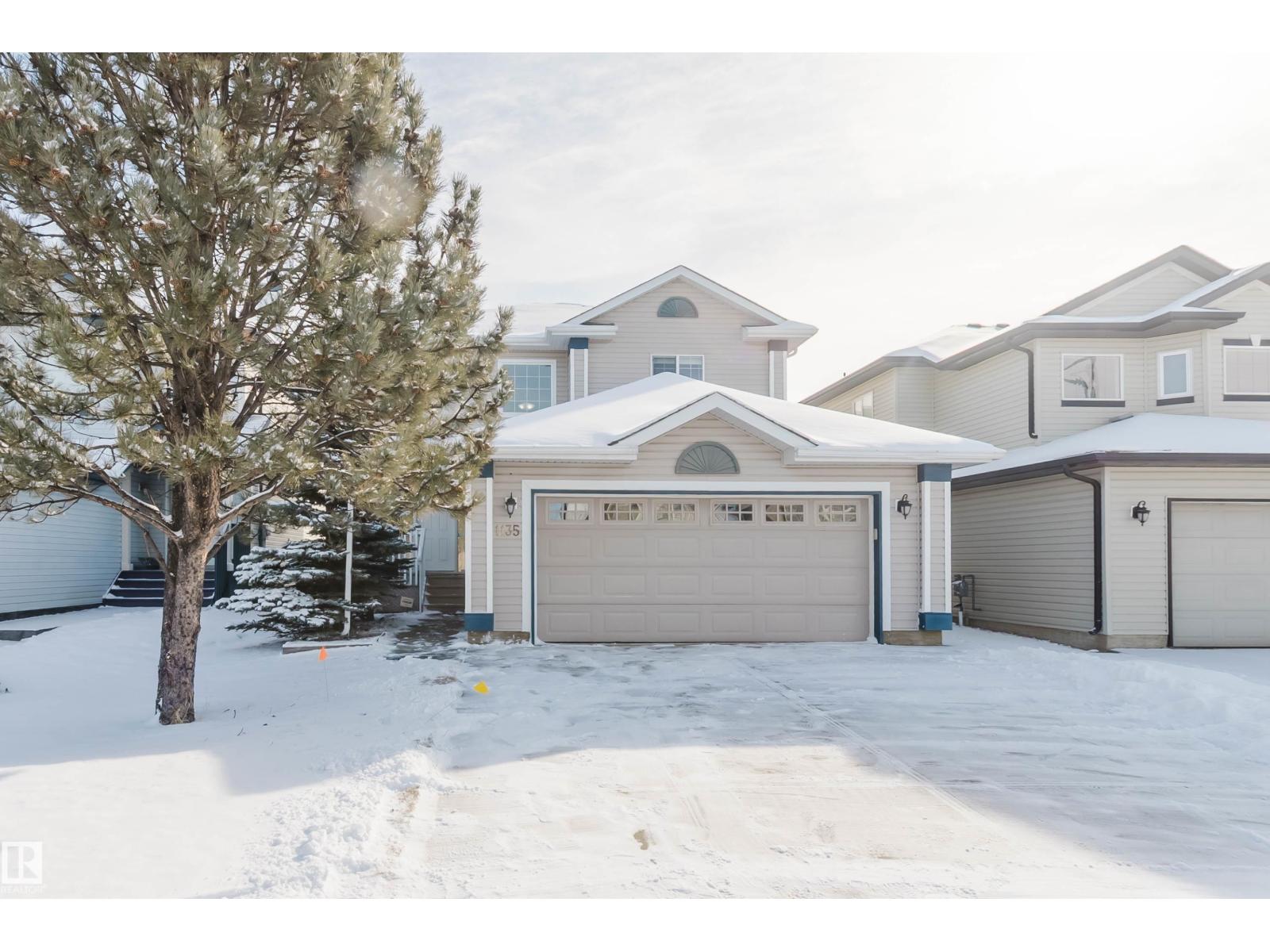 1135 112 ST SW - 1