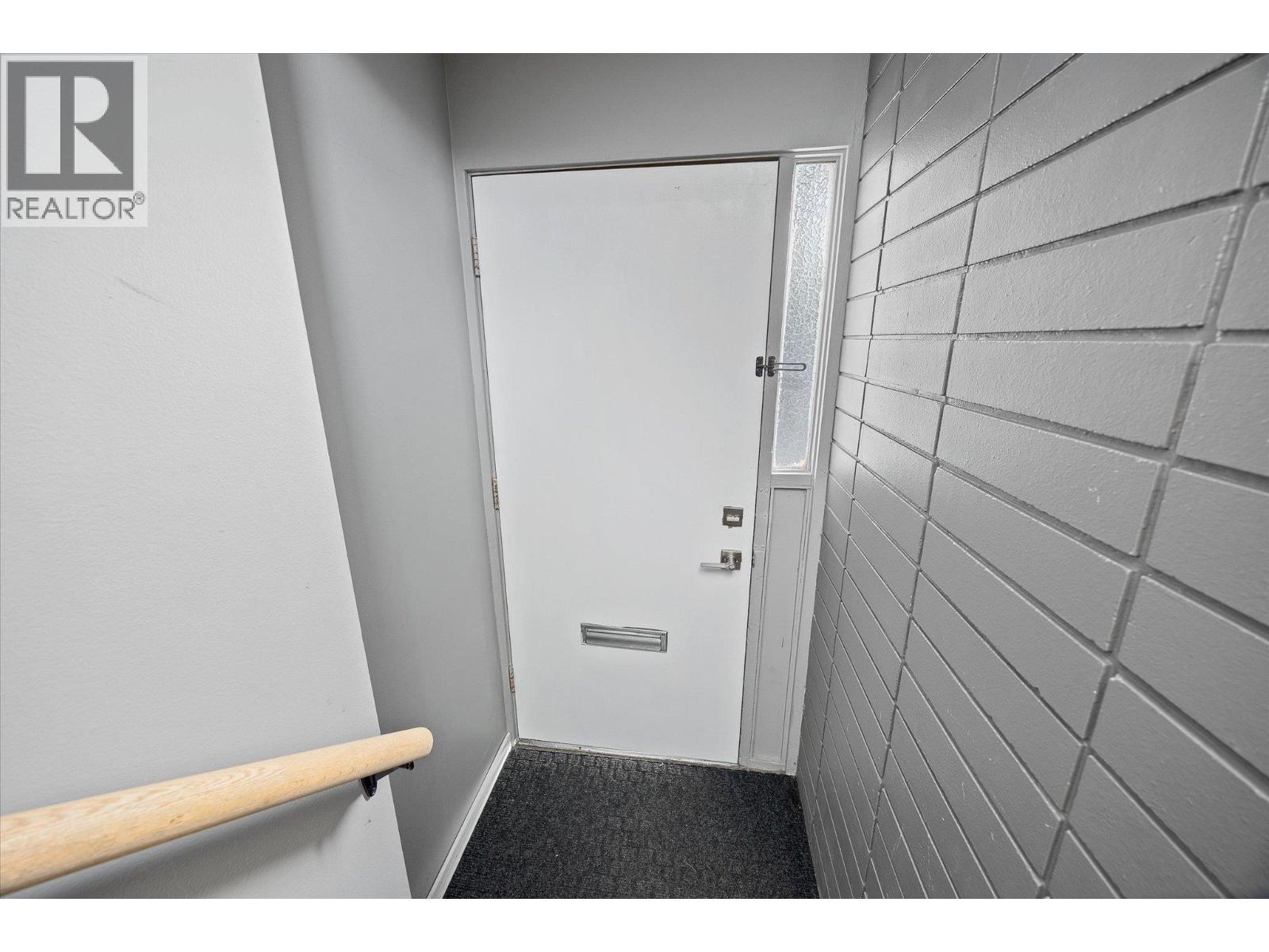 1291 Bernard Avenue Unit# 2, Kelowna