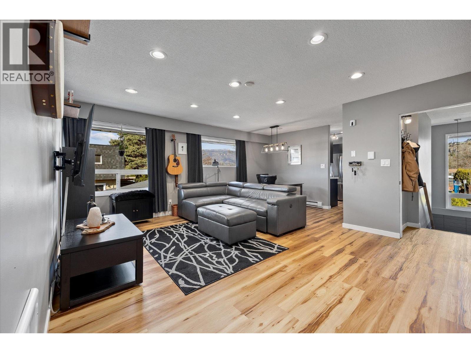 1291 Bernard Avenue Unit# 2, Kelowna