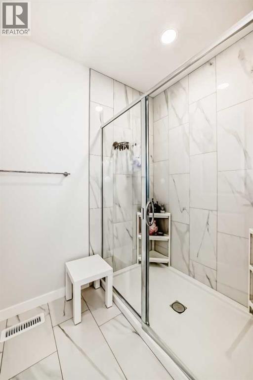 Single Family House for Sale in  Magnolia Terrace SE Mahogany Calgary 