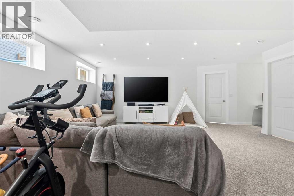 126 Larsen Crescent, Red Deer